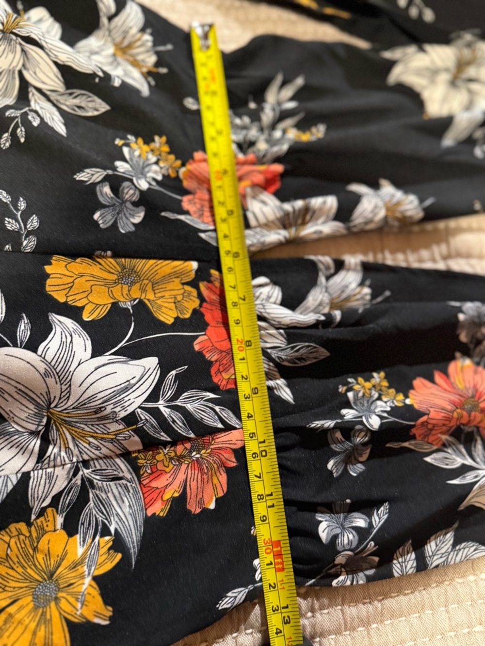 VCAY Crisscross Tie Back Floral Print Romper Size 4/6 - Picture 6 of 12
